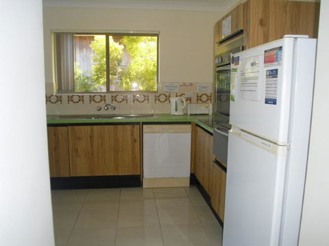 Light, Airy 1st Floor Unit - Marbrin Close, Bellara - e-Seniors 1