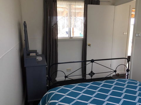 Lillydale Farm Accommodation Greenacres - e-Seniors 1