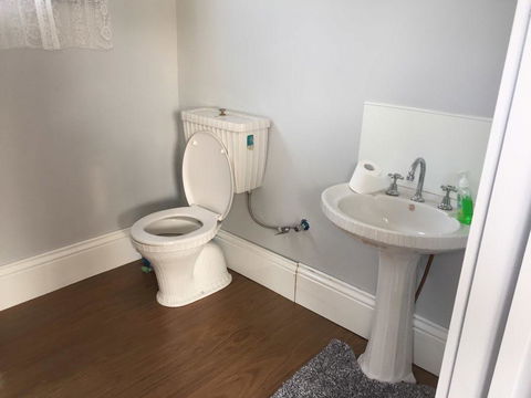 Lillydale Farm Accommodation Greenacres - e-Seniors 3