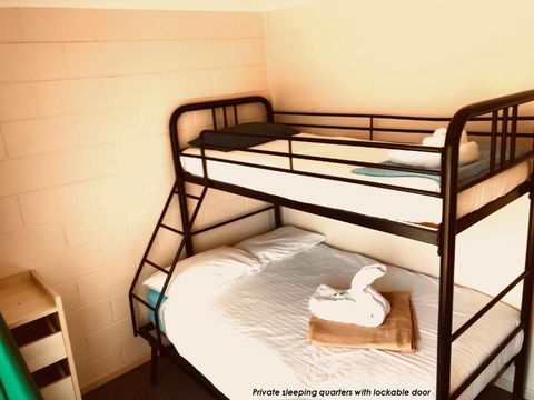 Lilyponds Holiday Park - e-Seniors 1