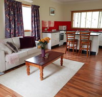 Lucky Mountain Cottage - e-Seniors
