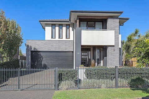Luxury Brand New Home - e-Seniors 0