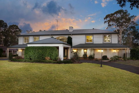 Luxury Bungalow - e-Seniors 0