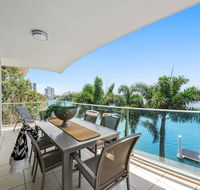 Luxury Waterfront Maroochydore Free Wine Netflix Parking - e-Seniors