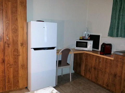 Mackay Motor Inn - e-Seniors 1