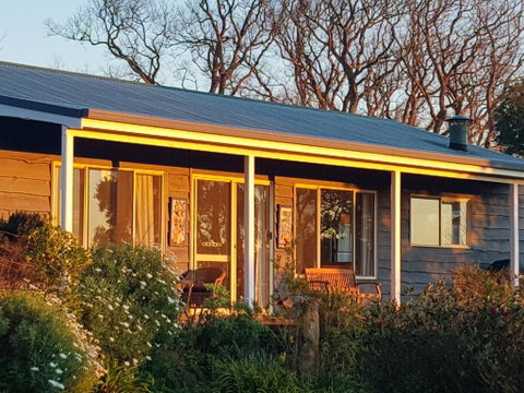 Mallavale Farm, Boat Harbour - e-Seniors 1