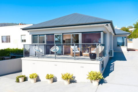 Maning Reef Sandy Bay - e-Seniors 0