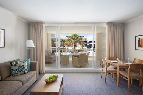 Mantra Ettalong Beach - e-Seniors 1