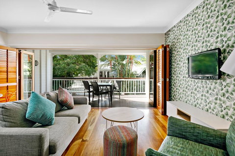 Mantra On The Inlet - e-Seniors 2