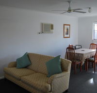 Maple Tree Cottage - e-Seniors