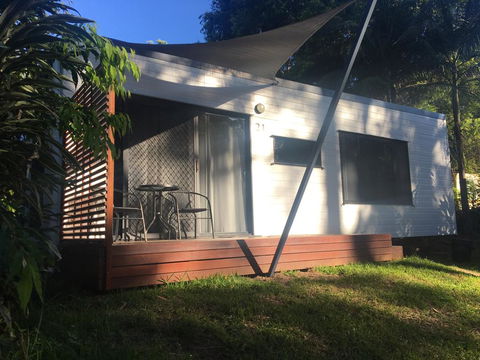 Mapleton Cabins & Caravan Park - e-Seniors 2