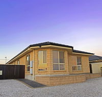 Marina Holiday Home - e-Seniors