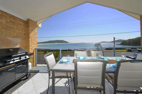Marine Dr 2/68 - Fingal Bay - e-Seniors 2