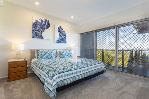 Maroochy River Inlet Views At Sebel Twin Waters Free Wifi & Parking 2 Cars - e-Seniors 2