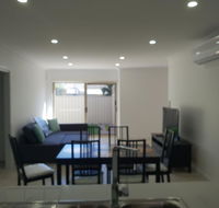 Modern style central location golden house - e-Seniors