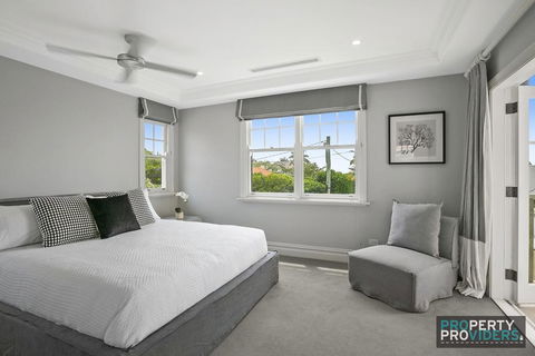 Mosman Torre - Executive Luxury Home - e-Seniors 0