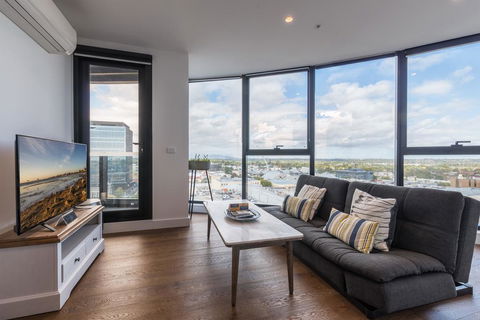 Mountain Park View Luxury 2 Bedroom Apt@Box Hill - e-Seniors 0