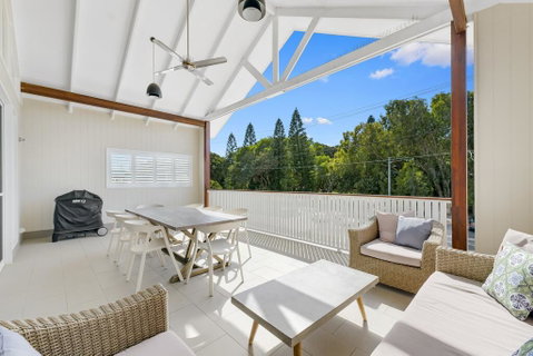 Mudjimba Island Beach House - e-Seniors 3
