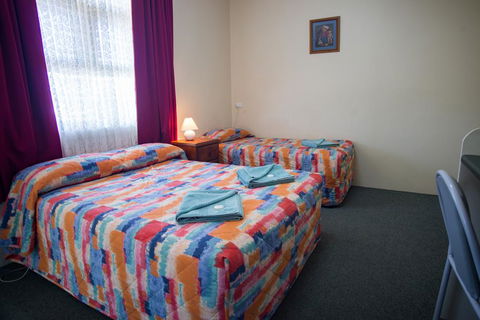 Murray Bridge Motor Inn - e-Seniors 1