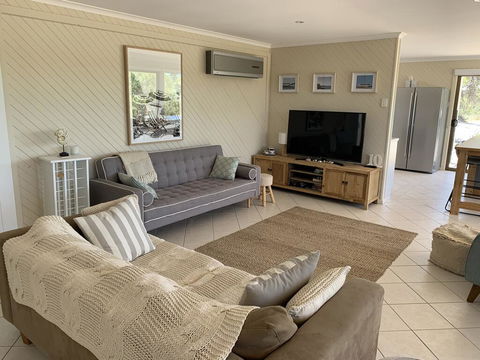 No. 10 Coffin Bay - e-Seniors 1