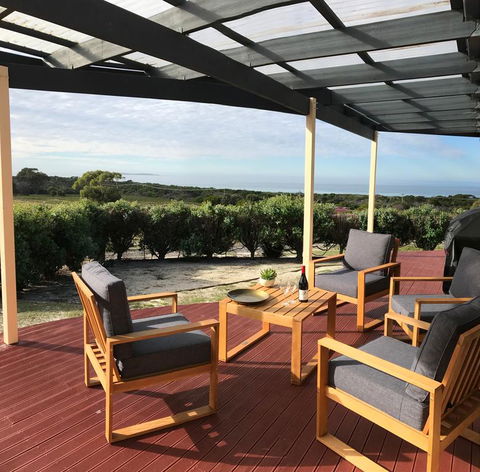 NOR'EAST Beaumaris - e-Seniors 0