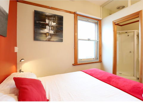 North Hobart Apartments - e-Seniors 2
