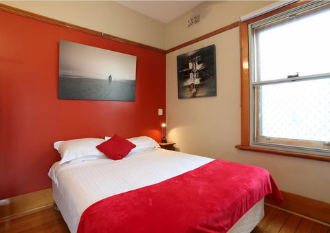 North Hobart Apartments - e-Seniors 1