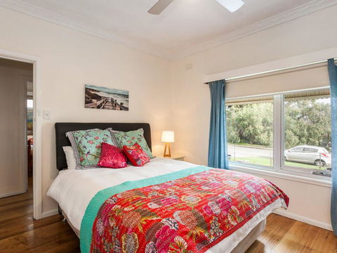 OCEAN SOUNDS - Anglesea - e-Seniors 1