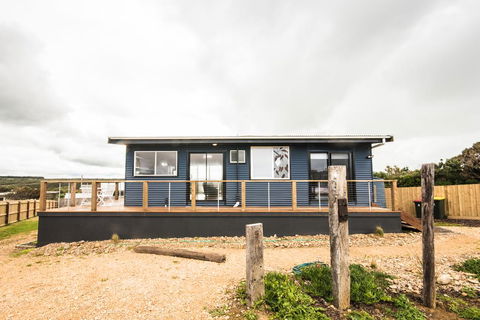 Ocean View Getaway - e-Seniors 0