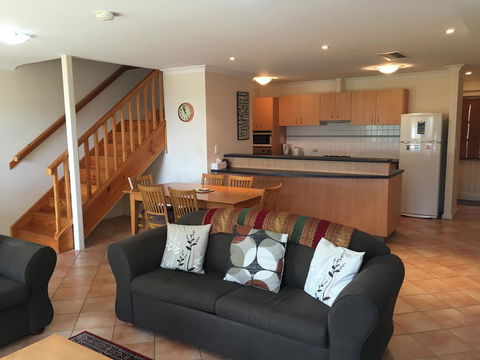 Ocean View Port Geographe - e-Seniors 1