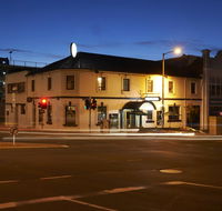 Okeefes Hotel Backpackers - e-Seniors
