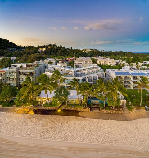On The Beach Noosa Resort - e-Seniors 3