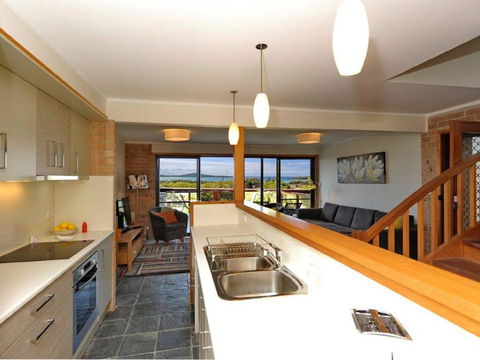 Our Place @ Fingal Bay - e-Seniors 2