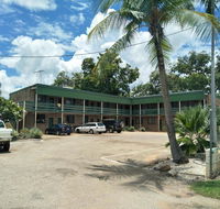 Palm Court Backpackers - e-Seniors