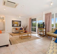 Palm Cove Penthouse - e-Seniors