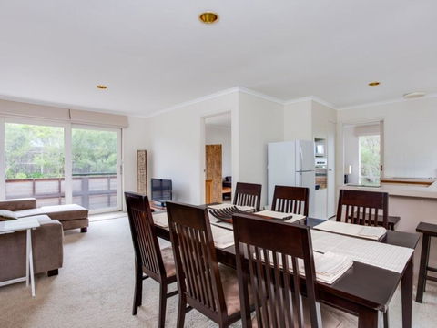 Panoramic Views Portsea - e-Seniors 2
