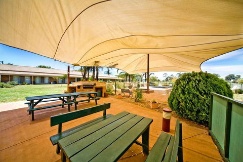 Paradise Lakes Motel Shepparton - e-Seniors 2
