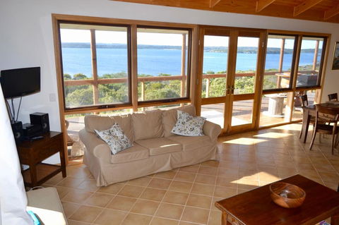 Pelican Lagoon Cabin - e-Seniors 1