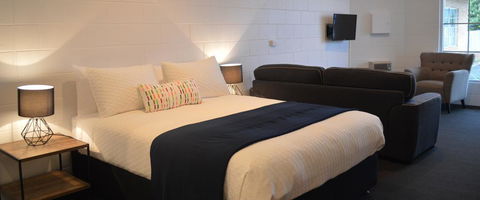 Penguin Seaside Motel - e-Seniors 0