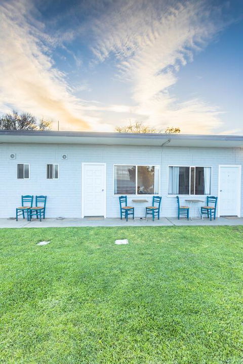 Penneshaw Beach Stay - e-Seniors 3