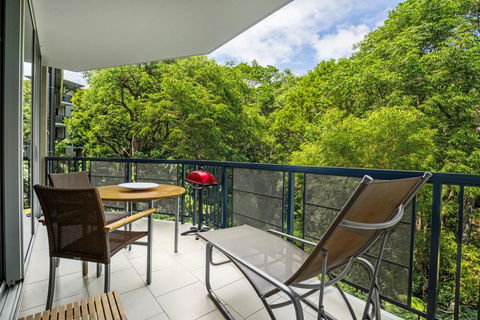 Perfect Luxury For 2, Noosa Heads - e-Seniors 3