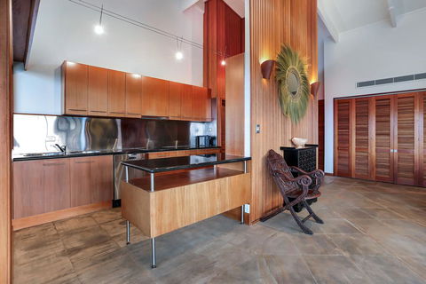 Picture Perfect Views, Noosa Heads - e-Seniors 3
