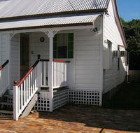 Pine Cottage - e-Seniors