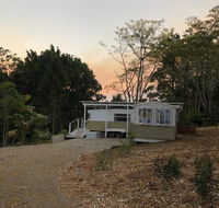 Poppy Luxe Caravan in the Byron Bay hinterland - e-Seniors
