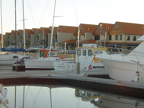 Port Geographe Marina Villas - e-Seniors 0