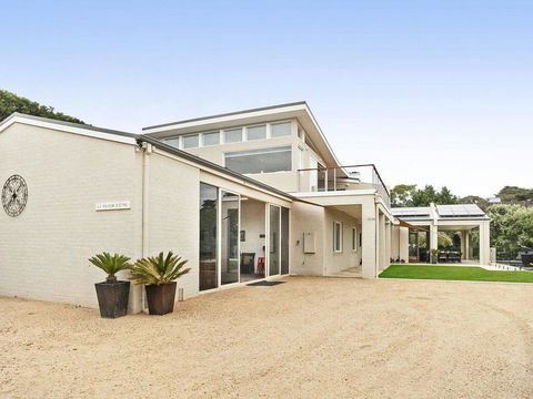 Portsea Ponderosa - e-Seniors 2