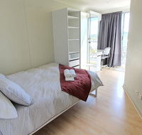 Private modern room - Plaza Building- in City Centre - e-Seniors