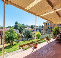 Quiet and spacious living close to all attractions - e-Seniors