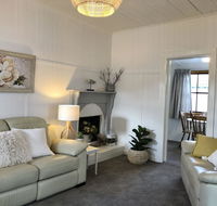 Recreation Cottage - e-Seniors