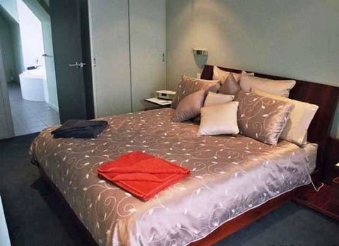 Red Brier Cottage Accommodation - e-Seniors 1